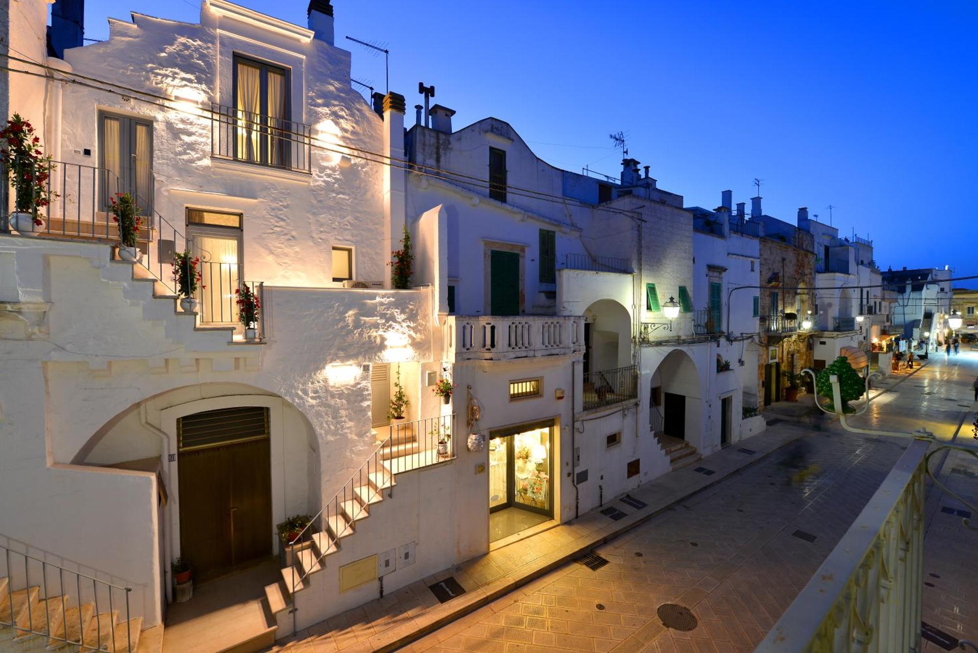 La Scala Del Borgo Apartment Cisternino Exterior photo